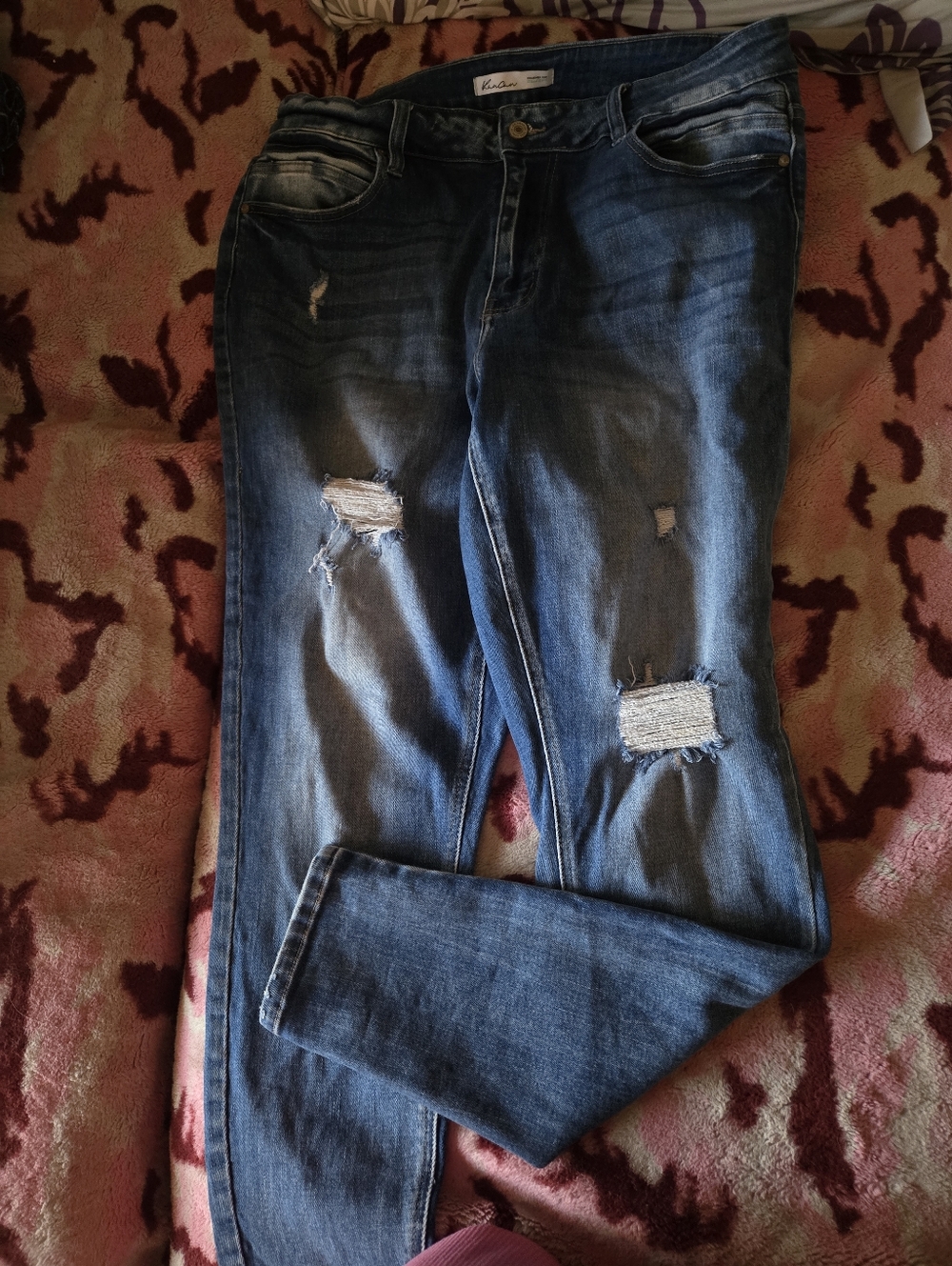 Kancan Distressed Skinny Jeans